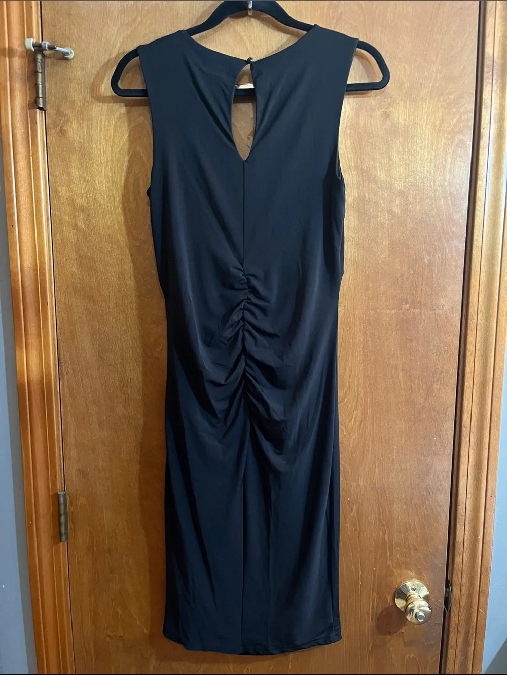 VENUS Black Sleeveless Draped Sheath Dress with Keyhole Bundle - Picture 4 of 4